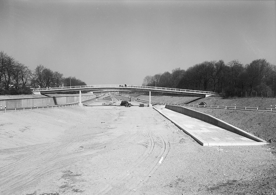 Anlegen der Autobahn im Jahr 1969 | Die Kölner Parkweiher – Blücherparkweiher